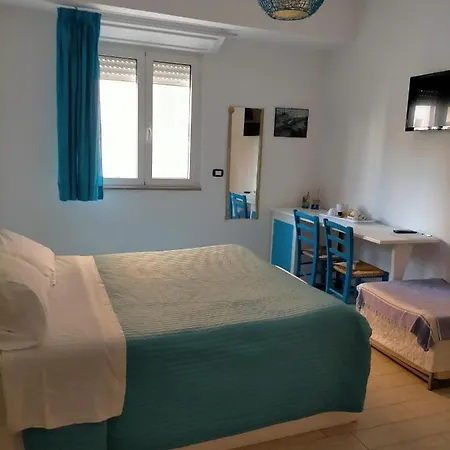 Controvento Bed & Breakfast *